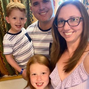 Meet your Posher, Abby